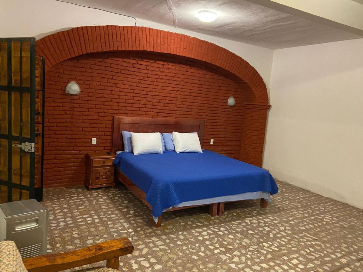 El Gran Toril Hotel Taxco de Alarcon Ngoại thất bức ảnh