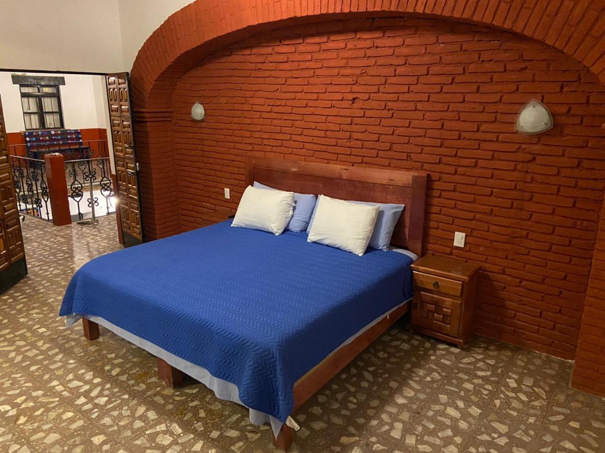 El Gran Toril Hotel Taxco de Alarcon Ngoại thất bức ảnh